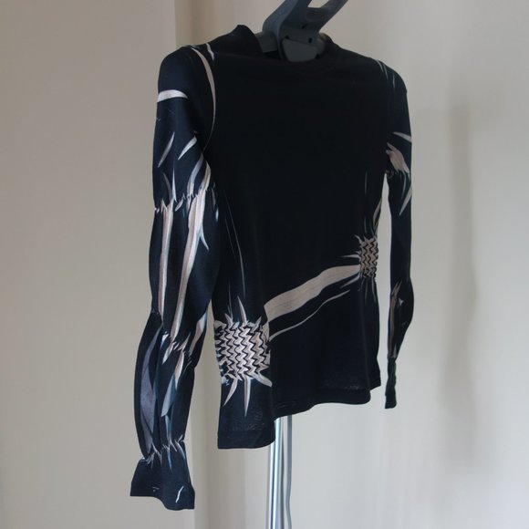 Tristan & Iseut Size M 100% Polyester Black & Cream Top - Picture 2 of 14